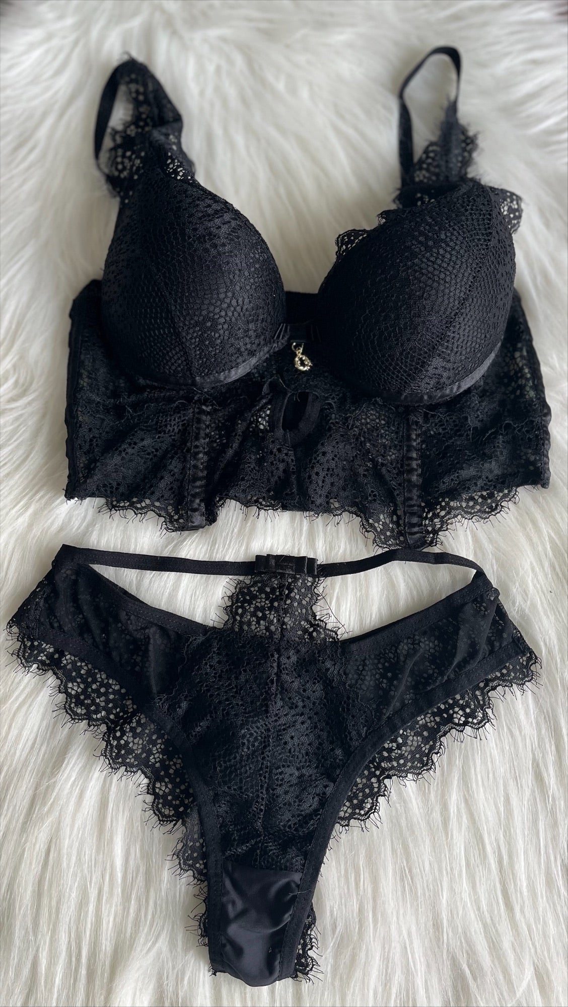 Lingerie Chantilly